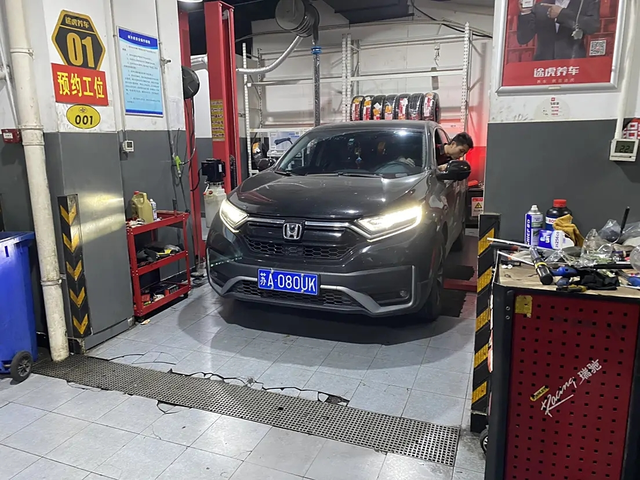 保养加装记录在CRV提车后，我已悄然行驶35574多公里。长途跋涉近1000公