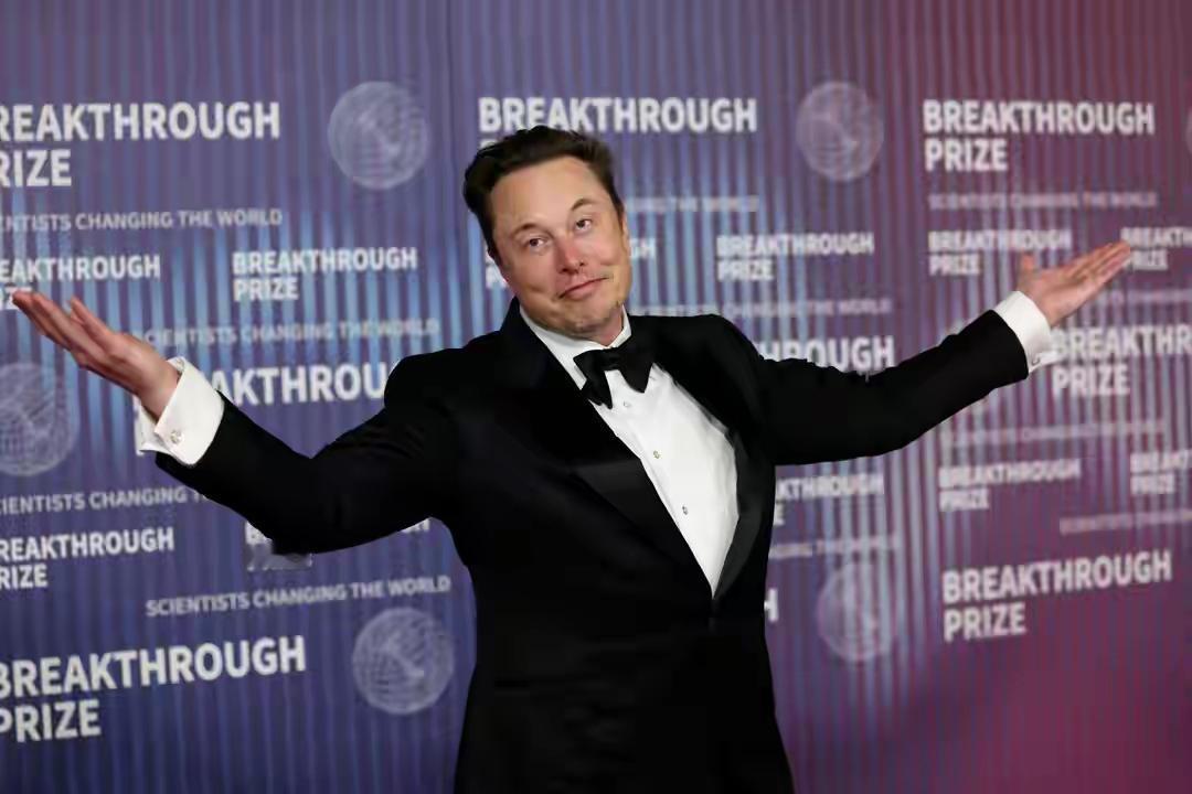 马斯克也避免不了是一个俗人。但是他撒谎就不好了。马斯克曾信誓旦旦