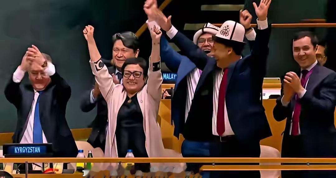 五常上演激烈交锋，这次联合国大会投票，五常直接正面硬刚，火药味浓到呛人！谁都没想