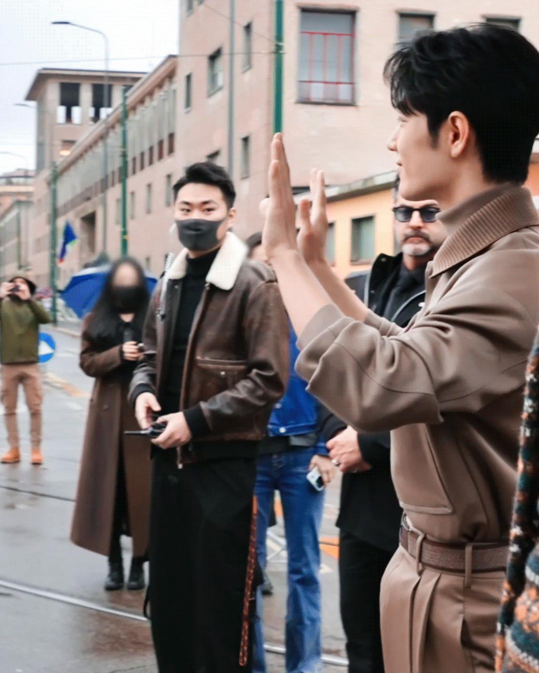 肖战你是我人生中唯一的主角，我只能为你心动。