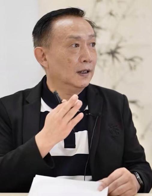 卢麒元这话够狠，句句戳心窝子！卢麒元说的情况确实存在。家人在外，资产在