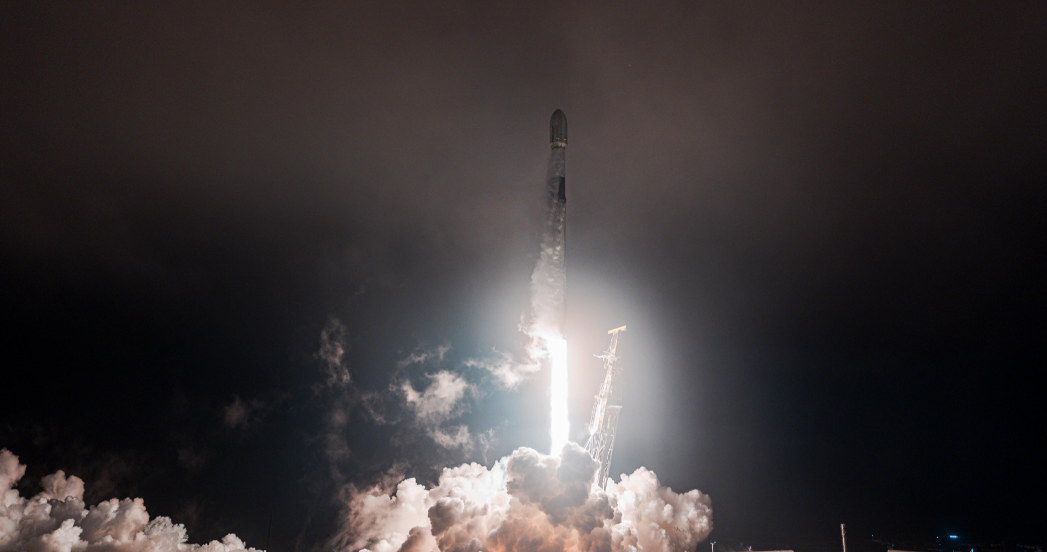 疯狂发射的星链！北京时间8月30日12：59，SpaceX在范登堡空军基地S