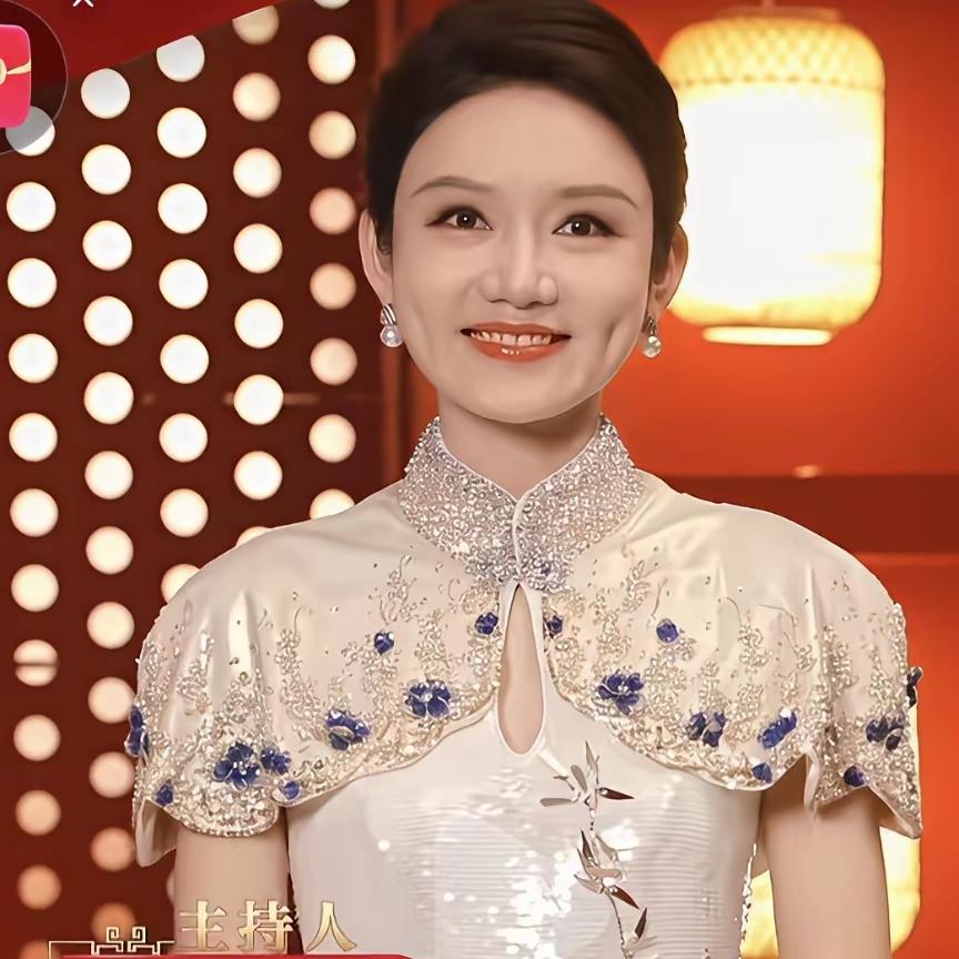 《2026央视春晚》真的是被龙洋、马凡舒、刘心悦这三位主持人狠狠圈粉了。我