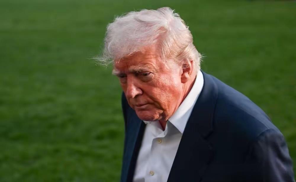 仗打了不到一周，全球最能打的军队开始等北京的信号了。不是因为输了，是因为战斧导弹