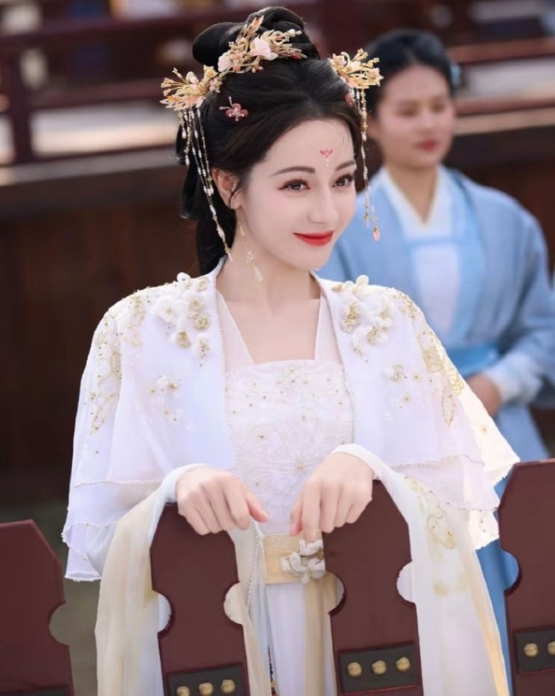 网传《将门毒后》在撮合杨洋和迪丽热巴二搭