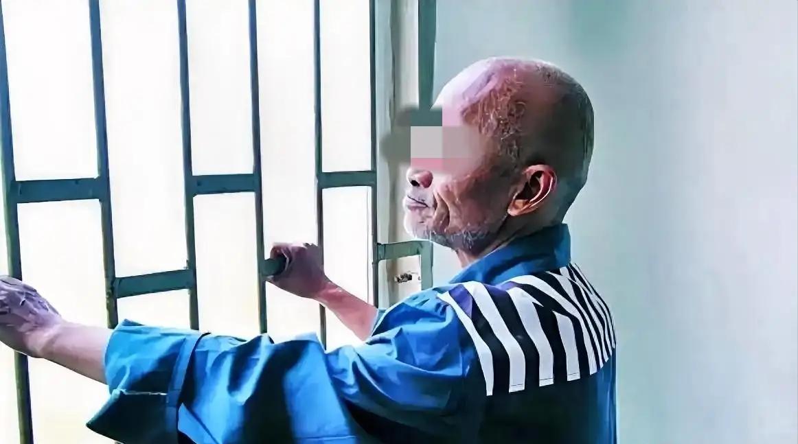 都一大把年纪了，还想着下面二两肉的事情啊！72岁老汉干这事，判了一年广西平南