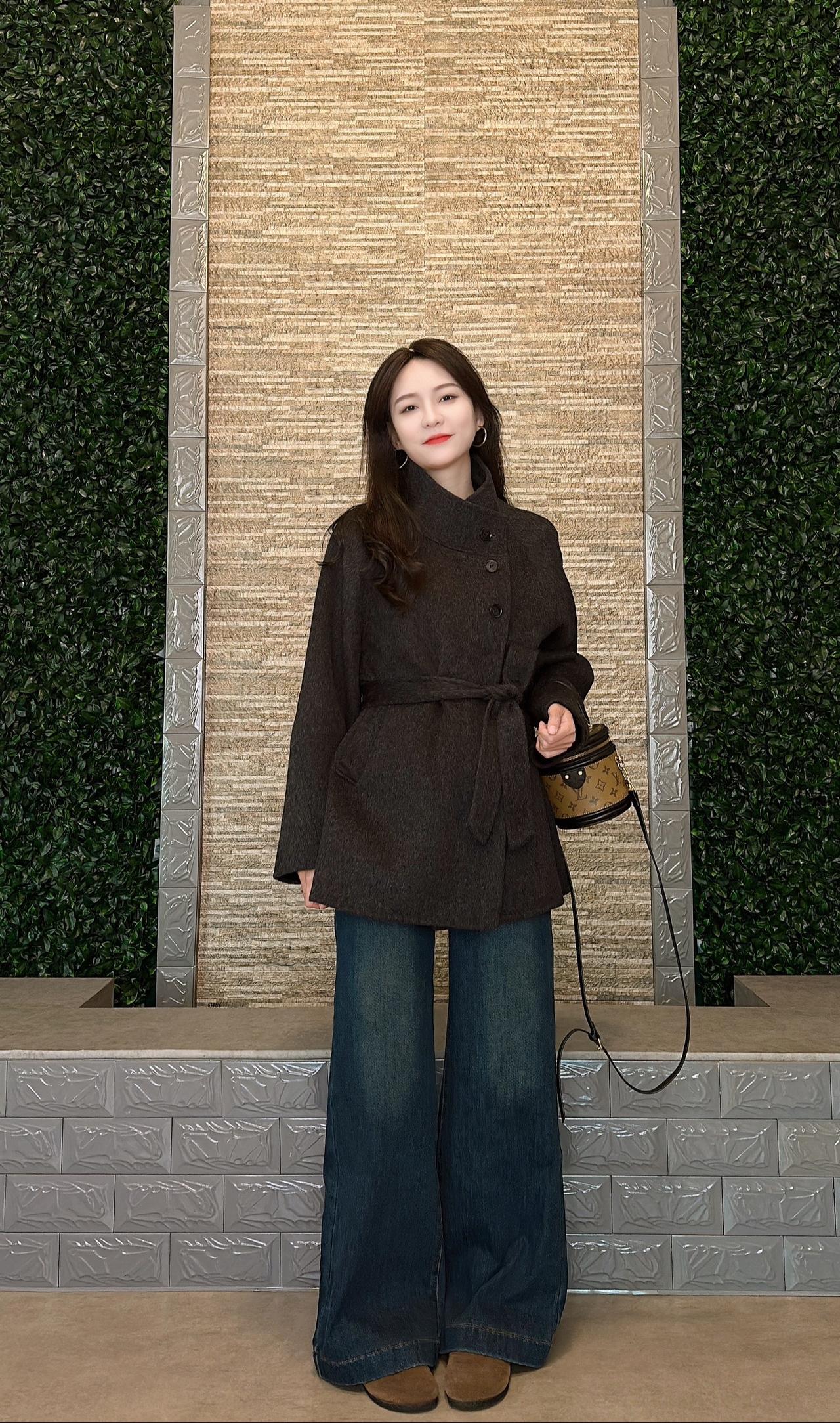 慌什么30+的年龄比20岁更懂爱自己既有中年的清醒，又有少女的热烈双倍美好韩