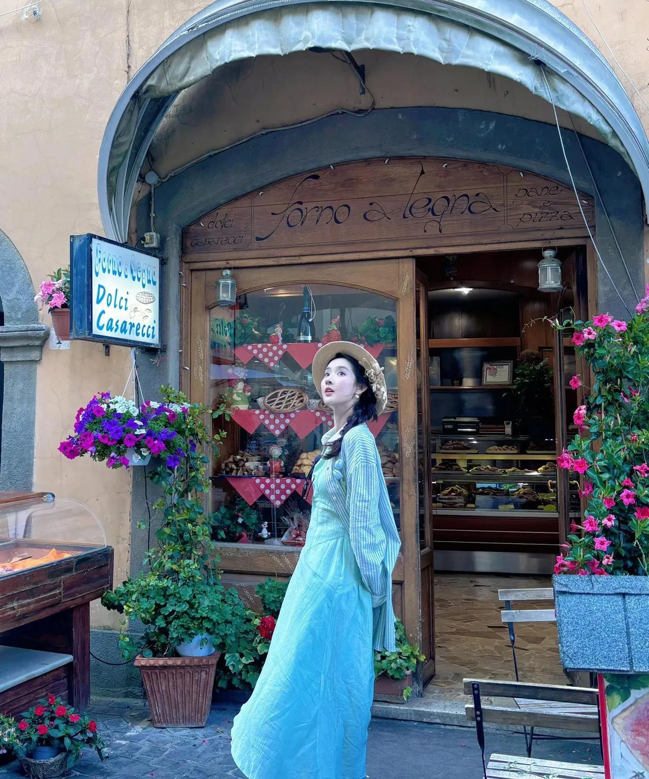 王玉雯内娱稀缺活人，顶着校花的脸干校霸的事不愧是北舞严选，172cm大高个完全