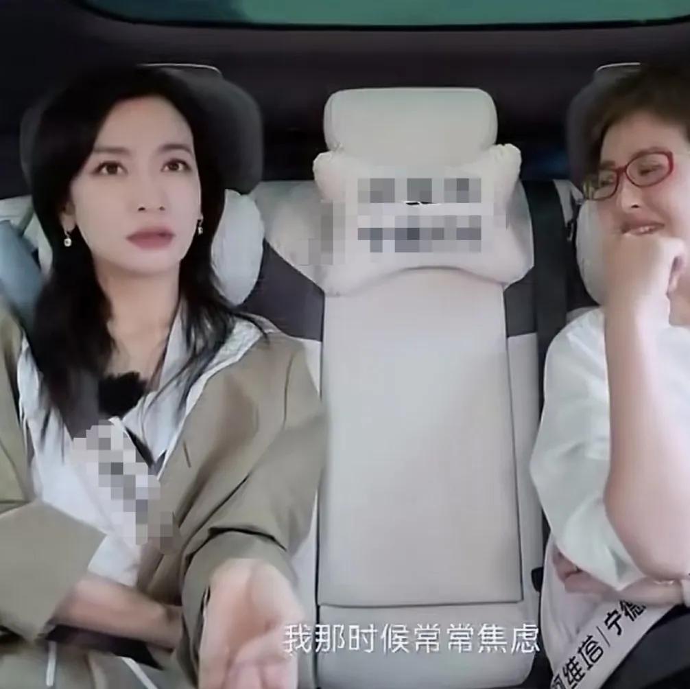 李晟自爆曾患产后抑郁，说：“我那时候常常焦虑，整晚整晚睡不着觉，最严重的那段时间