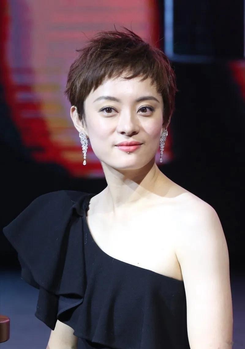 1.韬哥官宣有娃，如今都两岁了，只是模糊国籍的事儿罢了。2.一眨眼乔任梁离开十年