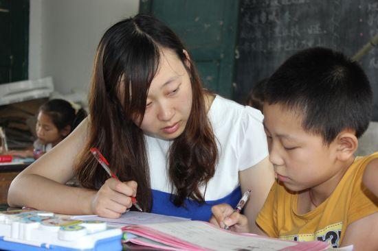 幼儿园阶段展现学霸潜质，孩子具备这3种特征家长更省心每位家长都希望自己的孩子聪