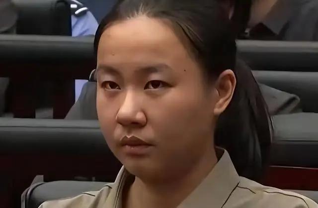 29岁，注射前还笑着。这个女人，究竟什么来头？ 这个女人叫明珍珍，1996