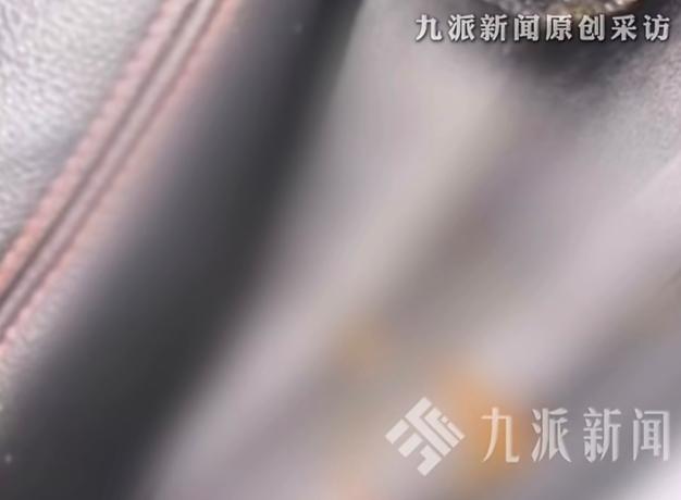 5月27日凌晨三点左右，网约车司机陈先生在城区接到了系统派发的新订单。一名年轻女