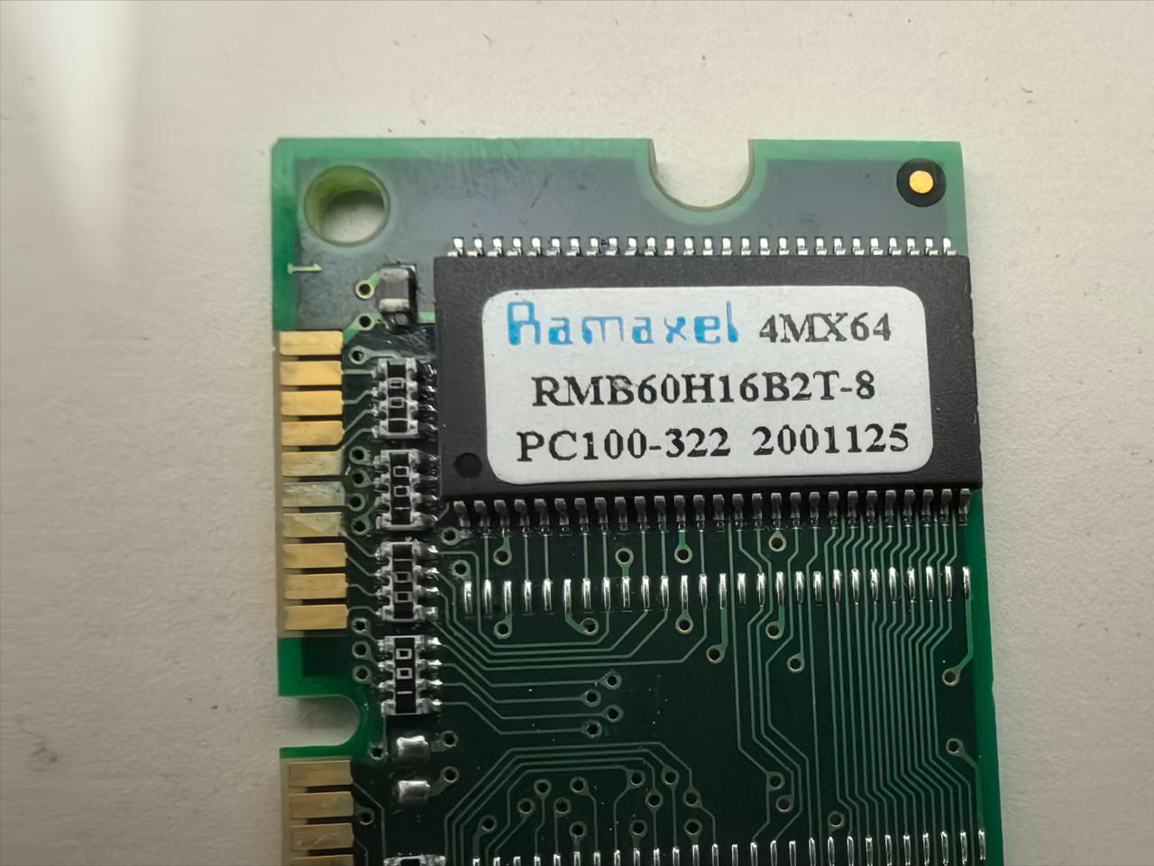 发现一根20年前的内存条，还有什么价值吗？在旧房子的抽屉里找出一根内存条，型