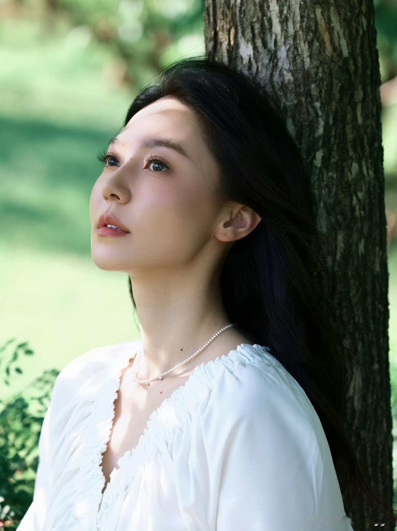 好漂亮❤️笑容好治愈又明媚😊黄梦莹