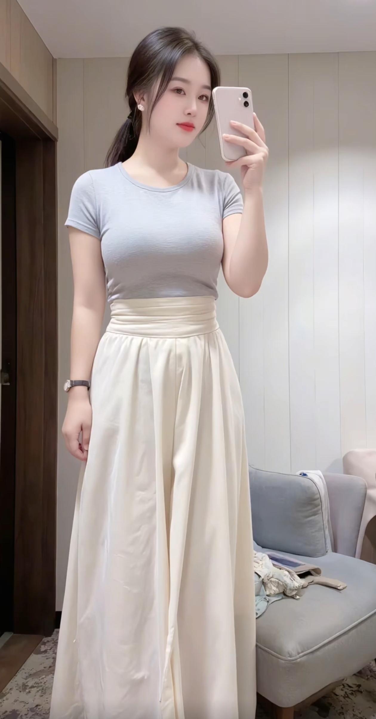 简约优雅的穿搭，清新自然，轻松自在。