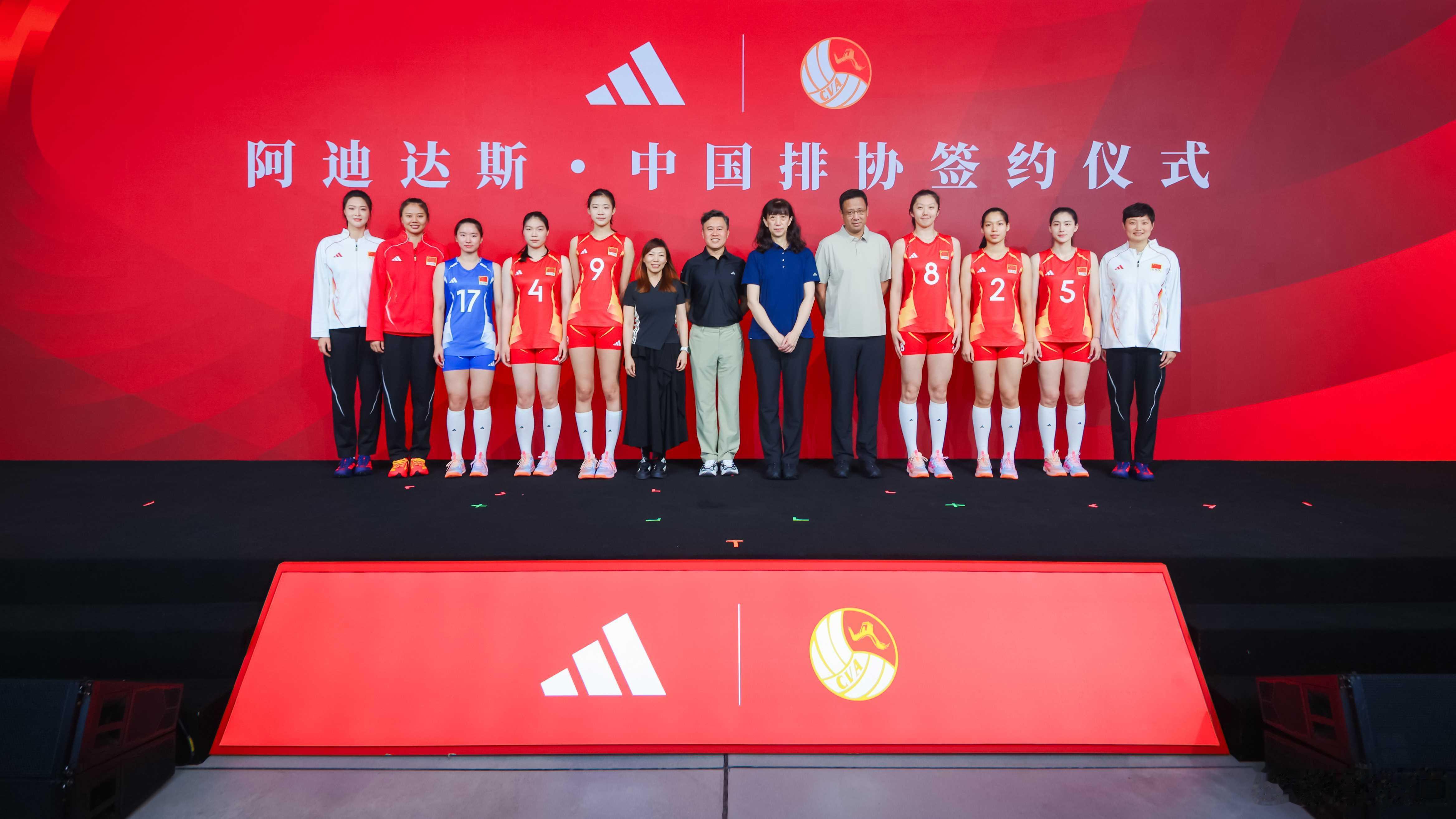 中国女排2026世界女排联赛中国体育报：2026年是洛杉矶奥运周期备战过程中的关