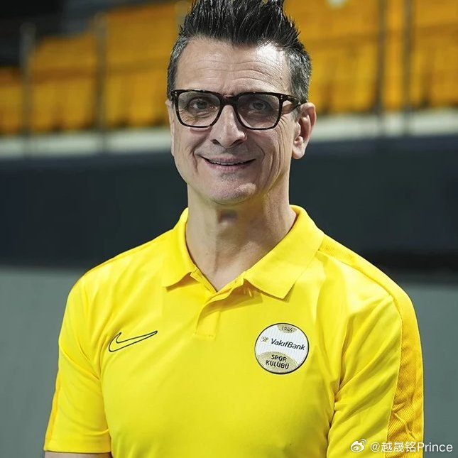 排球⚫️🟡乔瓦尼·古德蒂率领瓦基弗银行队斩获第30座冠军奖杯🏆🏆🏆?