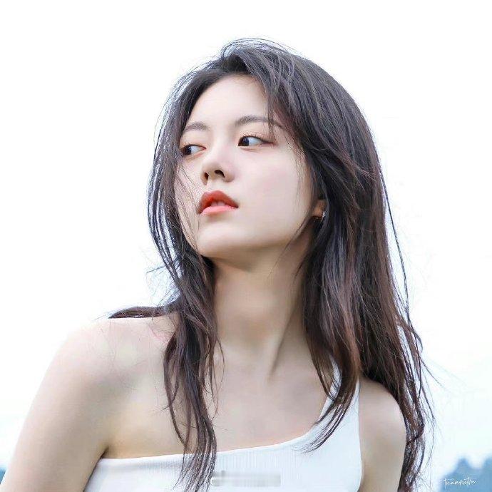 赵今麦的健身痕迹赵今麦美成啥样了，这个造型美的好有冲击力