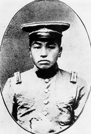 1935年红军过草地，走在全军最后方的红三军团早已断粮多日，彭德怀含泪下令杀掉自