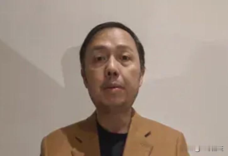 菲律宾总统小马科斯周三宣布，正式取消前众议员扎尔迪·科的护照。