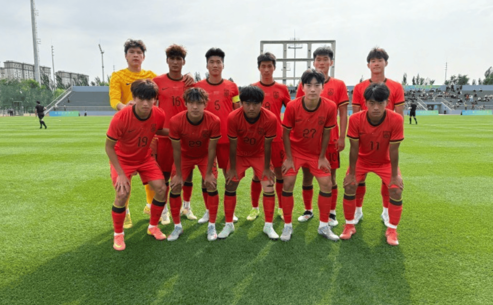 马德兴: 缅甸建队仅五月, U18国青场面占优但远射得手有运气