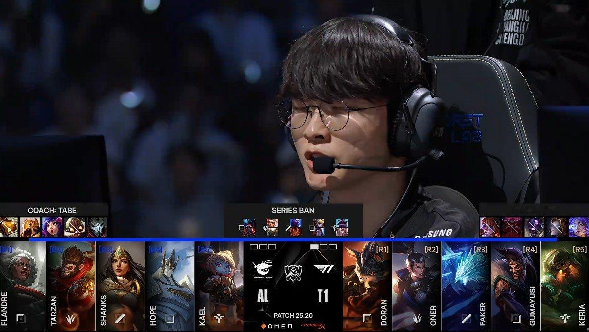 李哥你要干什么！Faker在对阵AL的第二局比赛中选出冰鸟，要知道Faker的冰