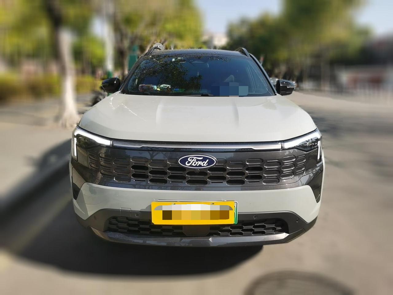 挂绿牌的福特，你见过几辆？前两天验了一台福特领睿，2024年12月上牌的插电混