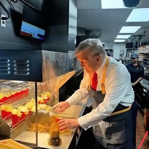 难怪特朗普赶着结束行程回国，韩国这波外交宴请的体面，算是被一口汉堡戳得稀碎。首尔