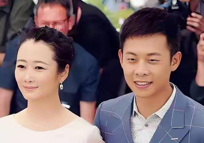 钱琳琳：曾经是中央人民广播电台著名主持人，主持《中国民歌榜》《九州艺苑》等王牌节