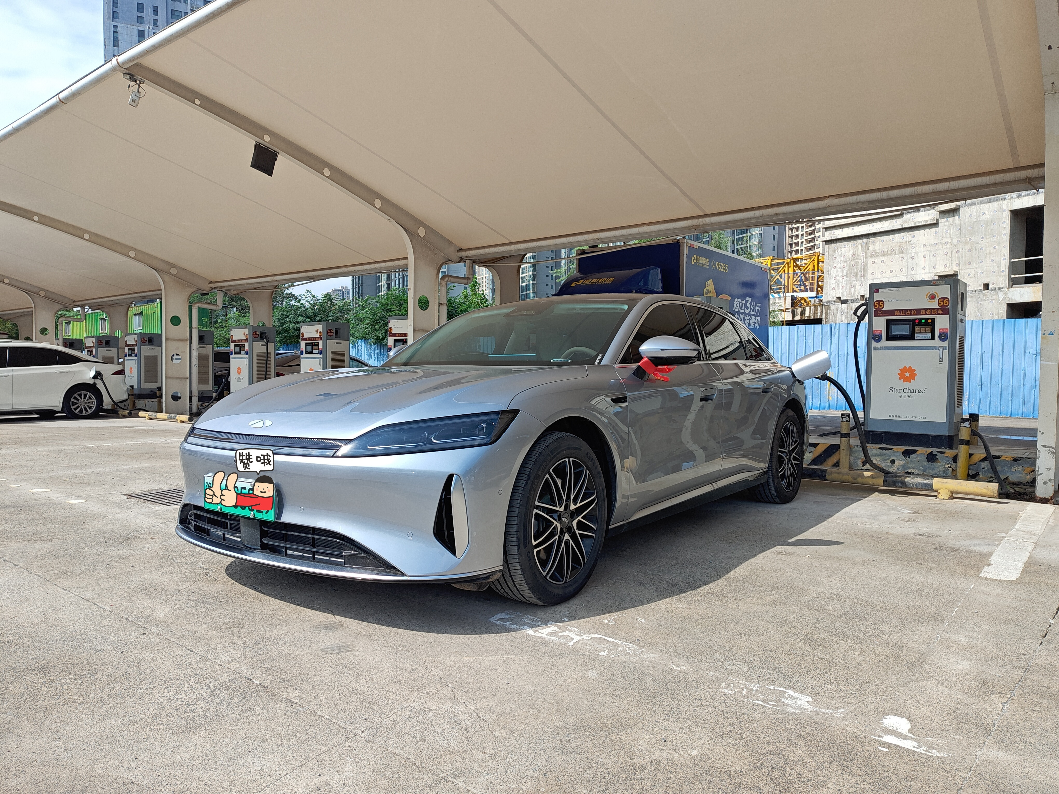 好家伙，刚买了2个月奇瑞的风云A9L，然后就接连遭到背刺啊！1、都说第一批风云A