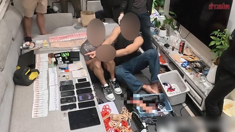 美国又出事了。一名仓库工人一把火烧了自己上班的仓库，烧掉的货品总价值将近1.