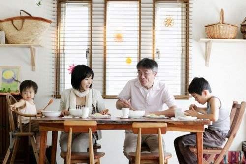 二胎家庭要小心, 偏爱一个孩子, 产生的后果很恐怖