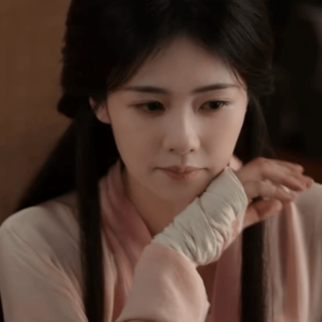 到底是谁这么怕白鹿是90花啊！看了看白鹿全平台数据，突然明白了。白鹿实绩太强，就