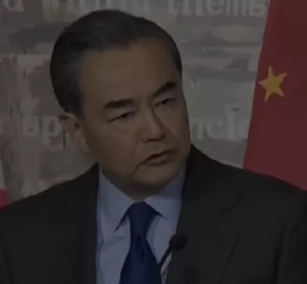 菲律宾真闹腾，南海问题瞎搅和嘿，你听说了吗？菲律宾最近在
