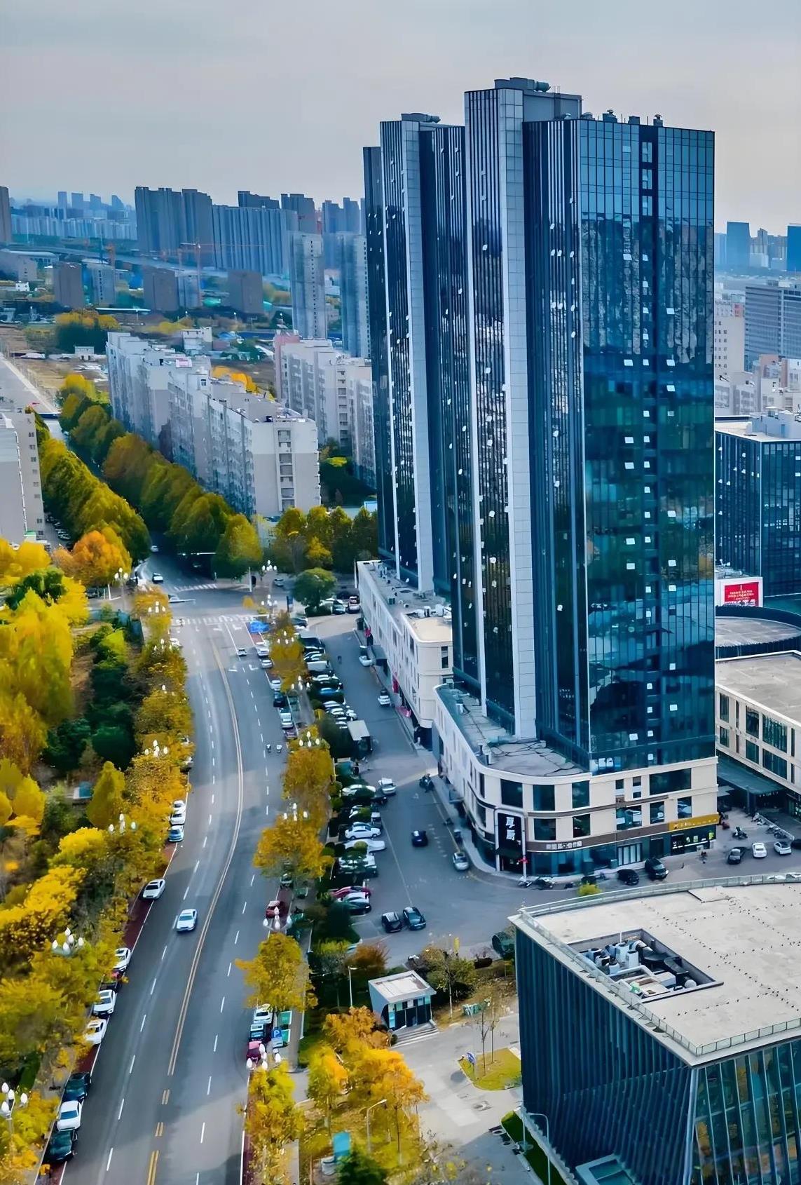8月15日，国家统计局发布2025年7月70个大中城市商品住宅销售价格变动情况。