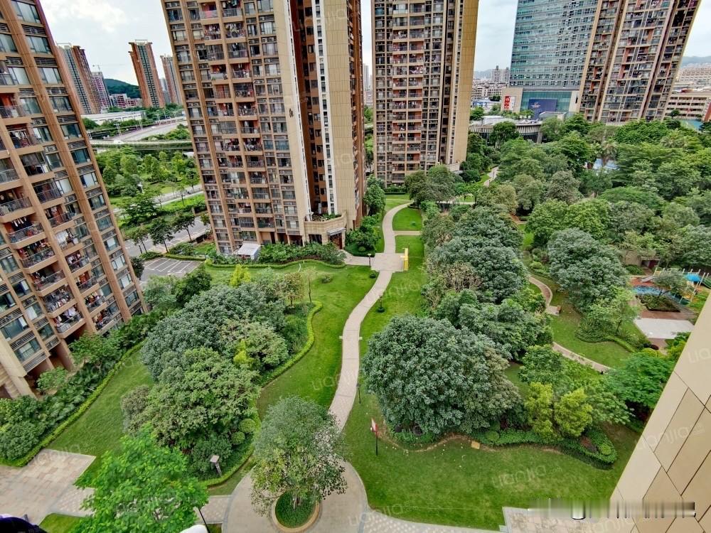 从374万到150万，佳兆业城市广场跌剩首付了今天看一下黄埔区东部的次新花园