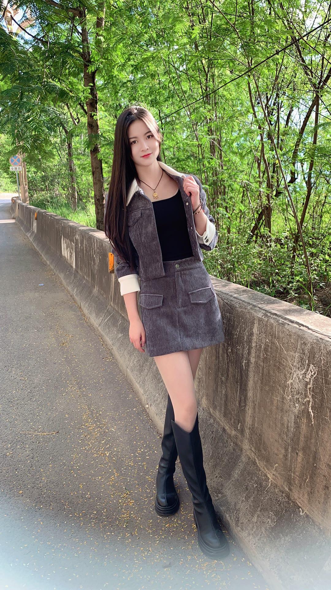气质美美的美女穿搭分享！
