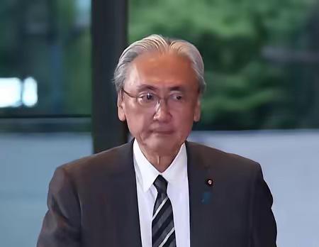 日本很难受！日本最近想跟中国缓和关系，说了不少好话。连驻巴西的大使都公开喊话