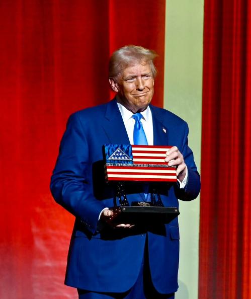 一夜之间，风向大变！特朗普准备联手中国、俄罗斯、印度和日本成立新的五国核心集团。