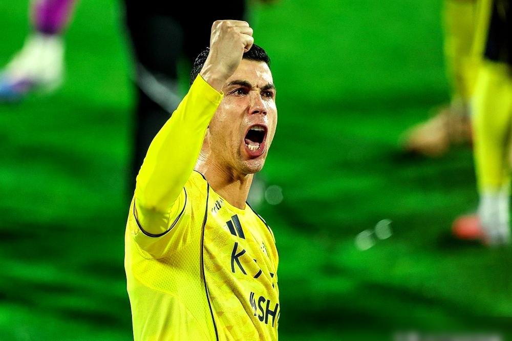 你以为41岁的C罗，是在沙特踢养老球？错了。这是一个顶级掠食者，在围猎他职业生涯