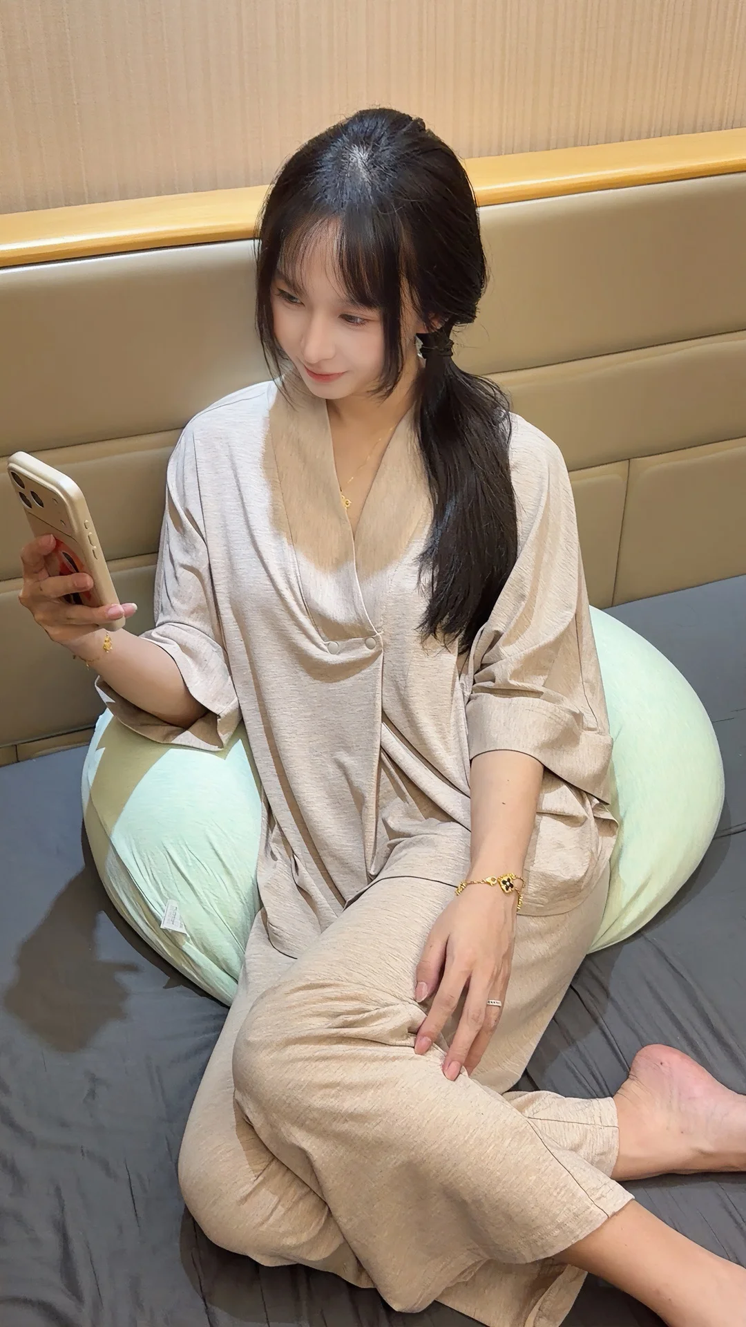 孕产期真香好物｜舒服又好看的月子服+孕妇枕