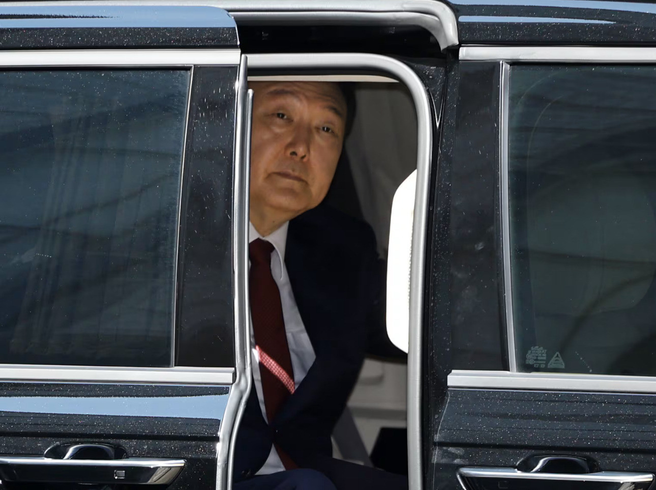 尹锡悦又要被抓了天呐！前总统尹锡悦又被盯上了！那个特别检