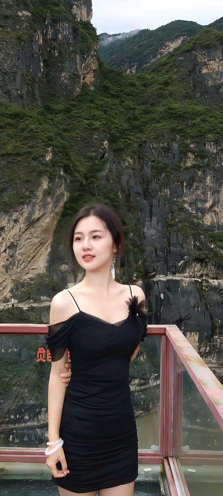 今年最舍不得删的照片就是和你在一起的时候