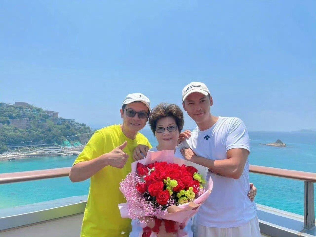 生日不忘陪伴家人，这个细节足以说明陈伟霆的为人。既有专业实力又懂得感恩，难怪每个