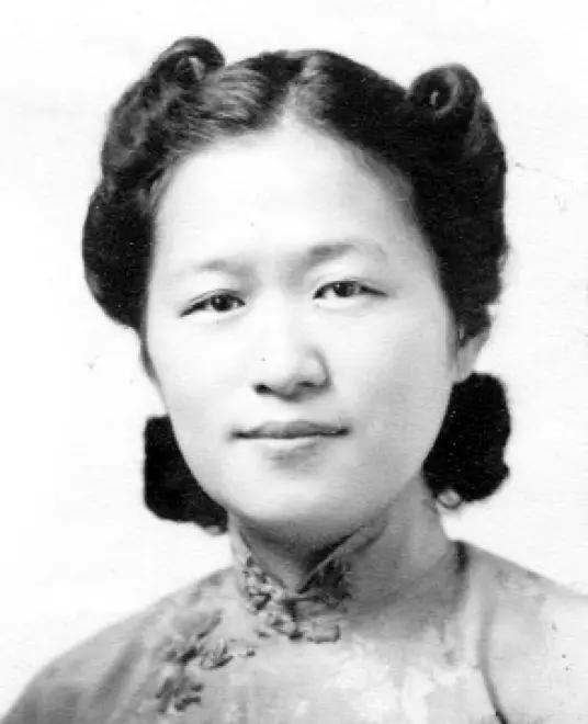 1968年，帮美国人造出雷达的“中国居里夫人”被关进秦城监狱，为防大脑退化她天天