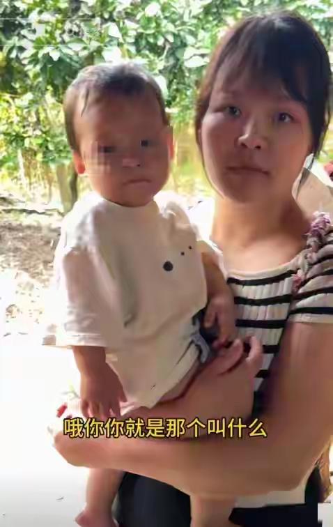 在四川眉山，有一个哥们儿他叫王浩，都32岁了还是一人吃饱全家不饿的光棍汉。他在工