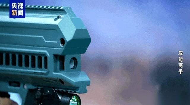 央视深夜突然“炸”出一声惊雷！不是预告，不是展望，是直接甩出了一个硬邦邦的事实：