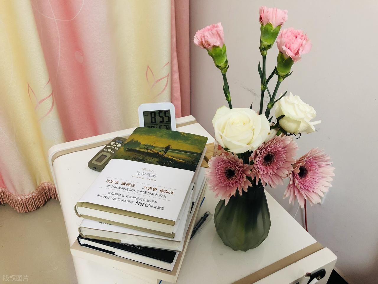 研究发现：那些不讲究吃穿、不爱打扮的女人，往往有同一种父亲