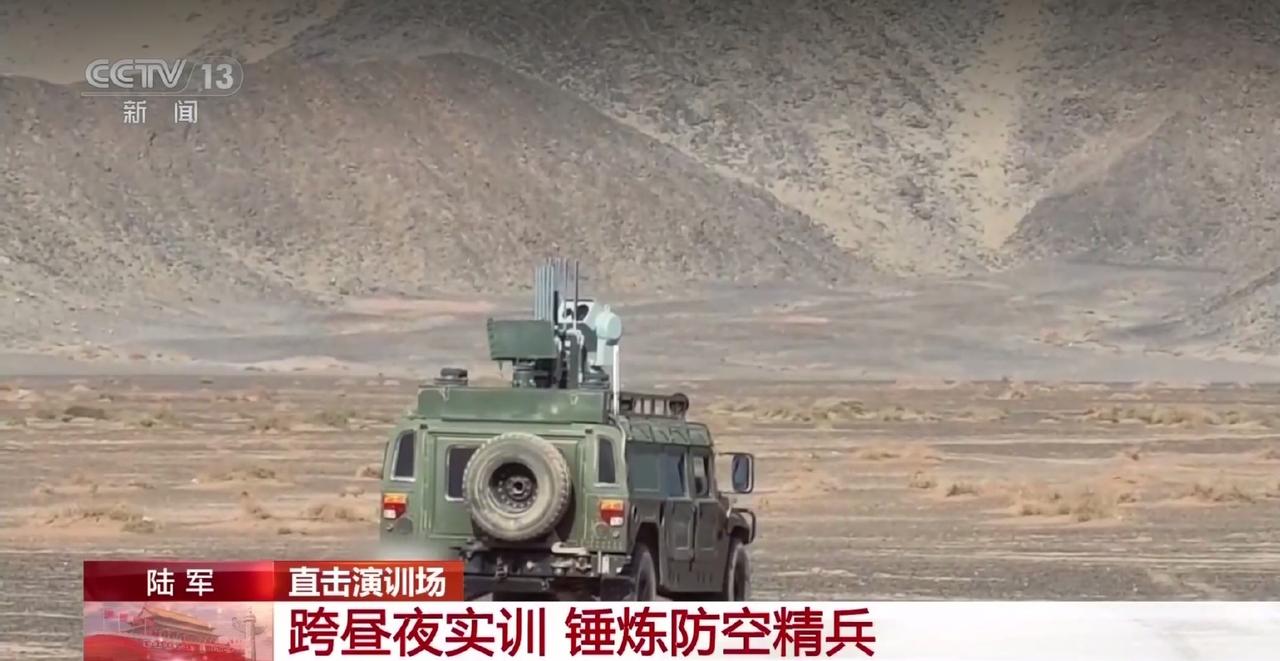 集团军防空旅进行反无防空演训，除去传统的红旗十六、双三五高炮之外，增加了针对低小